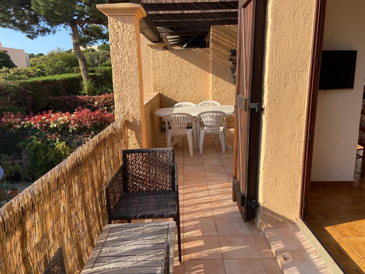 Appartement De Vacances Au Calme Absolu, Vue Mer. Saint Aygulf Dış mekan fotoğraf